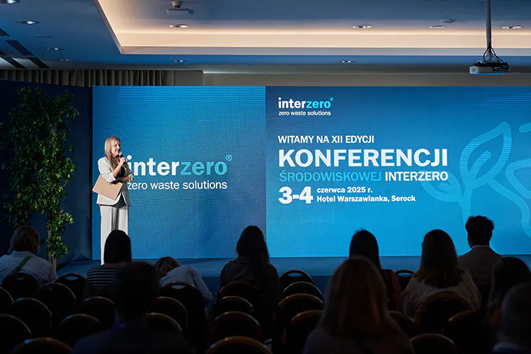 konferencja środowiskowa prowadząca